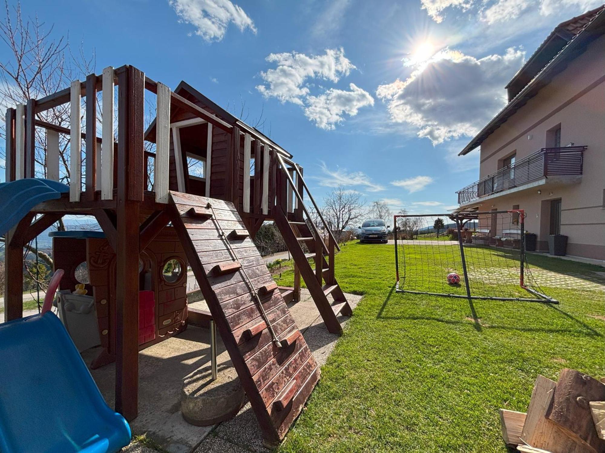 Apartment Panorama Зрече Екстер'єр фото